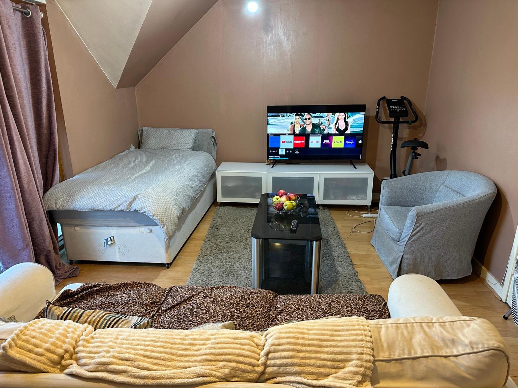 Wembley Serviced Apartment, 20Mins From Central London Ngoại thất bức ảnh